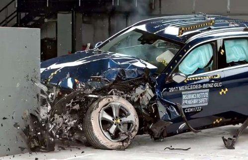 国产汽车坠落测试视频,揭秘安全性能底线  第2张