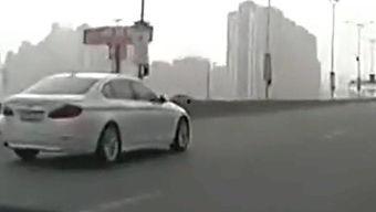 国产防弹车测试视频教程,性能与安全双重保障  第2张